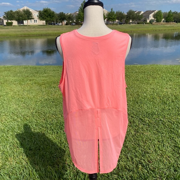 Neon Pink Split Back Detail Workout Tank XXL - Picture 3 of 4